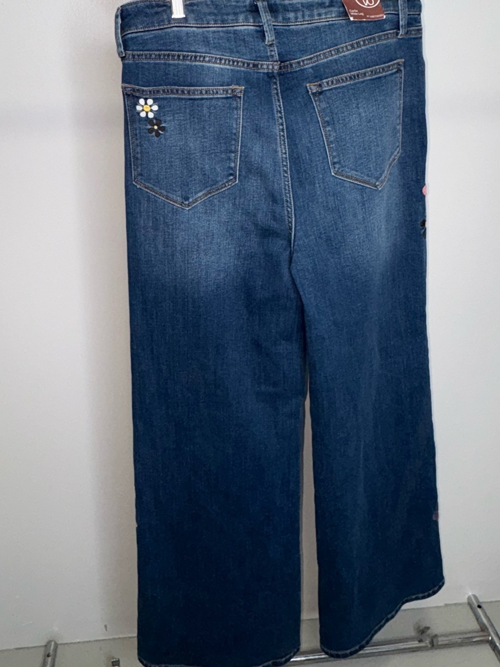 DRIFTWOOD Carlie Wide-Leg Jeans with Multicolor Floral - Picture 5 of 7